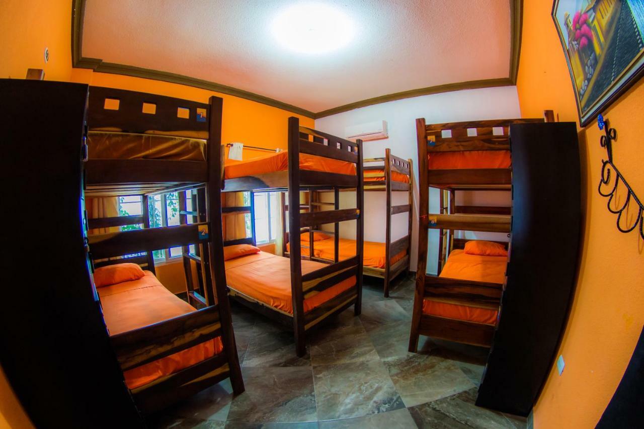 Hostal Casa De Grethel Flores Exterior foto